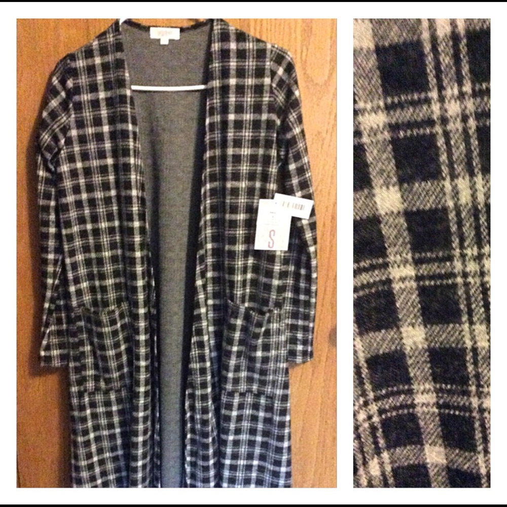 NWT Lularoe plaid Sarah SZ Small